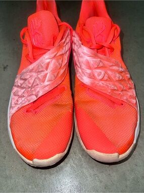 Nike kyrie low hot punch basketball Confetti - size 12   - Ao8979600